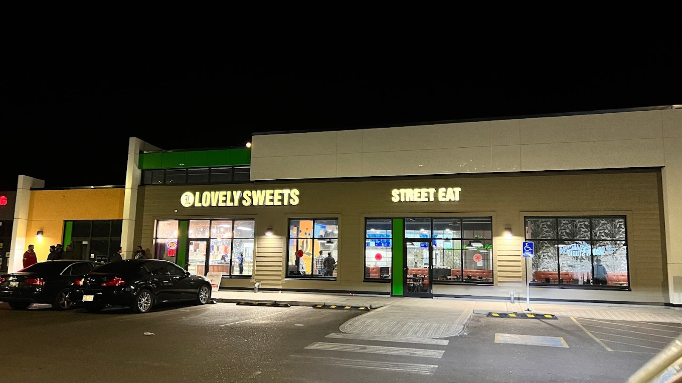2421223 Alberta Ltd O/A Lovely Sweets Street Eat